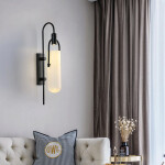 Фото 1 Настенный светильник B6066W/S black/white